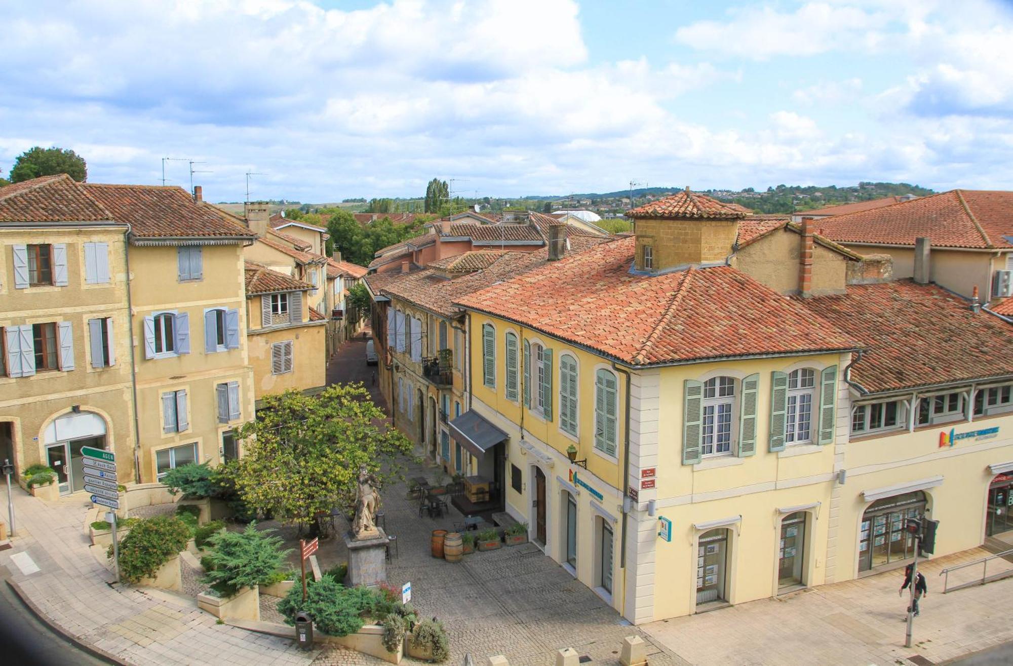 Villaret - Tres Spacieux En Coeur De Ville Auch Kültér fotó